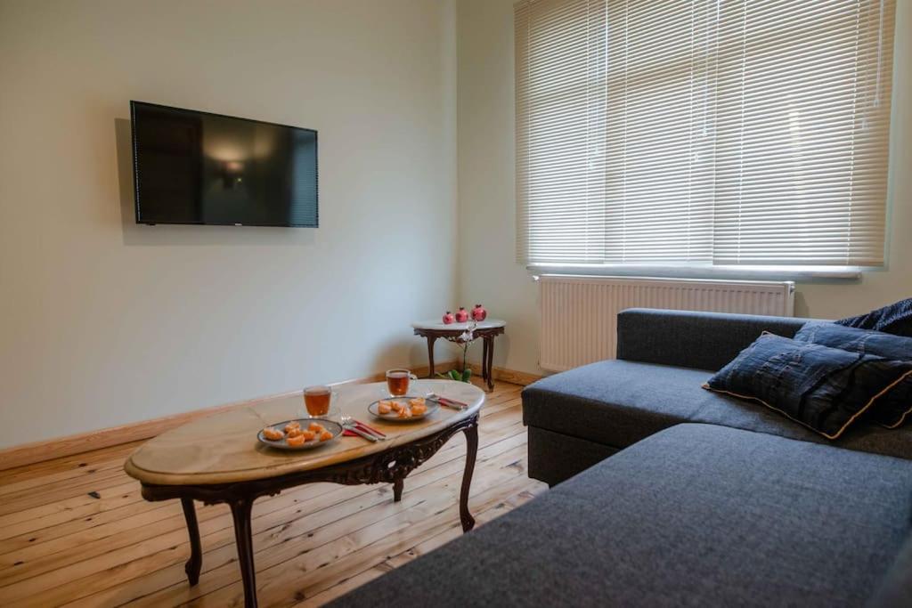 Waterfront Apartment By The Tram - Terrace With Dome & Golden Horn View In Fatih Isztambul Kültér fotó