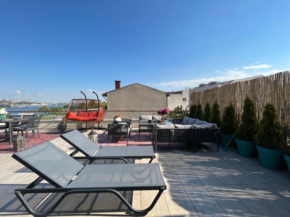 Waterfront Apartment By The Tram - Terrace With Dome & Golden Horn View In Fatih Isztambul Kültér fotó