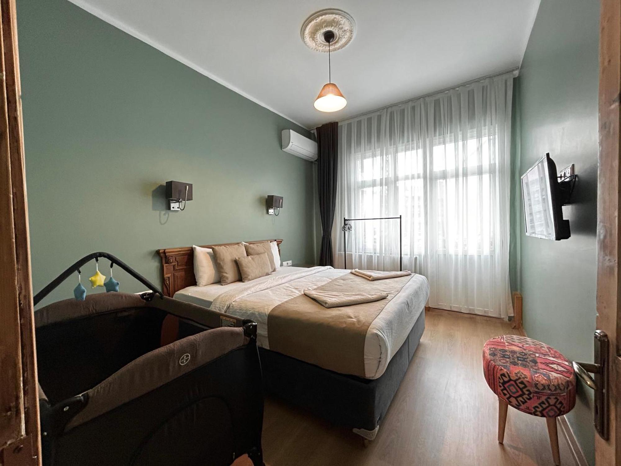 Waterfront Apartment By The Tram - Terrace With Dome & Golden Horn View In Fatih Isztambul Kültér fotó